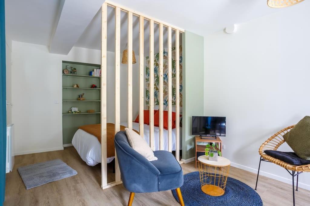 Studio Cosy Neuf - Fibre - Parking Gratuit - Proche Ecoles Et Entreprises Orsay Ngoại thất bức ảnh